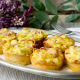 mini quiches de calabacín, bacon y puerro