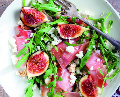 Ensaladas con frutas de temporada