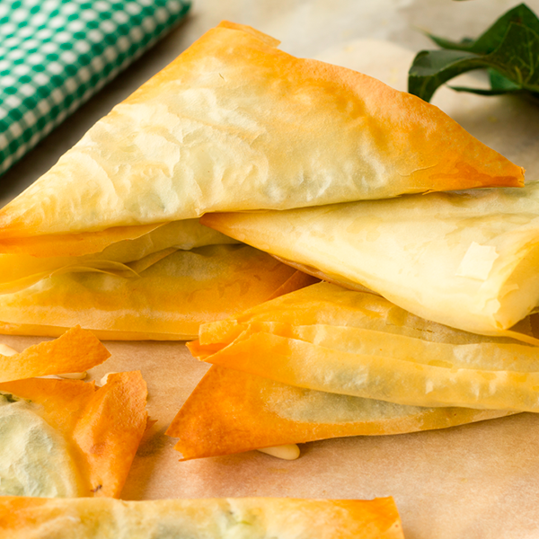 Triángulos de Pasta Filo Rellenos | Recetas La Masía