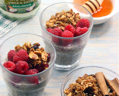 Pudding de chía con granola casera