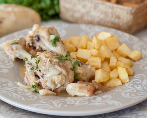 receta tradicional de pollo al ajillo