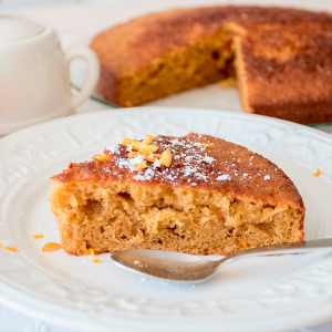 Bizcocho de naranja, aceite y canela en olla