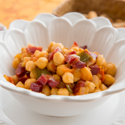 salteado de garbanzos con jamón