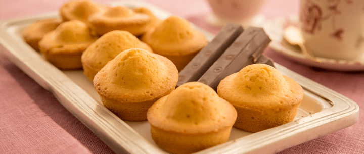 Madeleines de azahar. Recetas La Masía