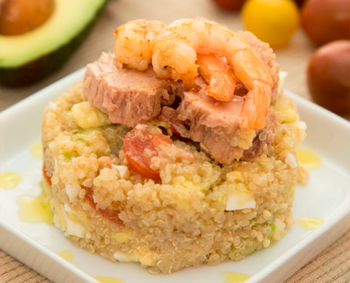 ensalada de quinoa con atún