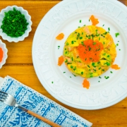 tartar de salmón con aguacate