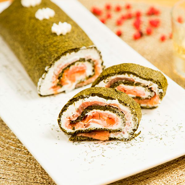 Rollo de espinacas y salmón