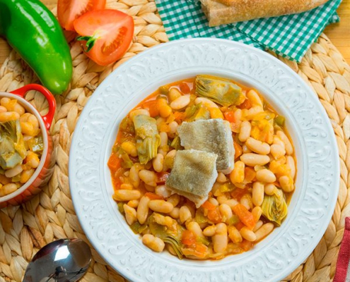 bacalao con alubias