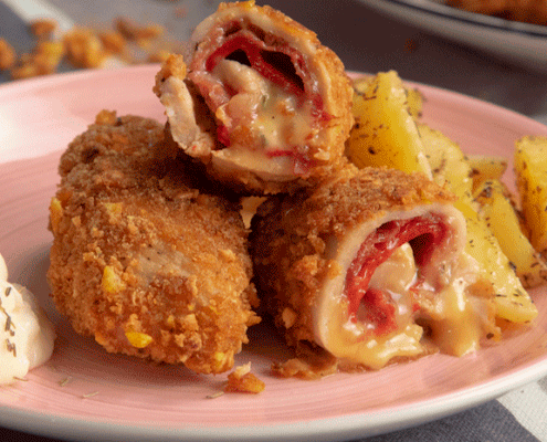 Rollitos de pollo rellenos de piquillos