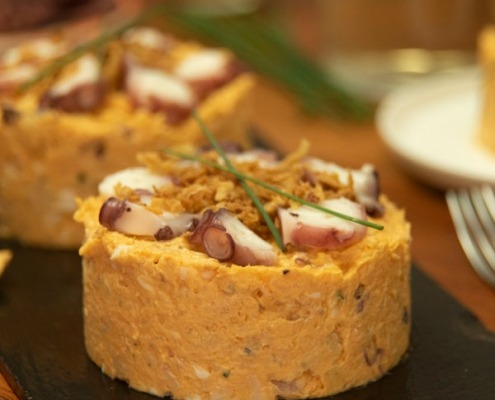 Ensaladilla de pulpo con mayonesa de pimentón