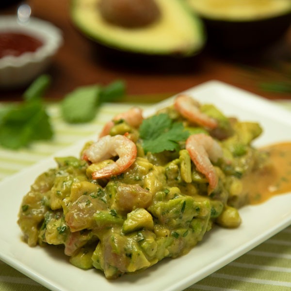 Ensalada de aguacate y gambas