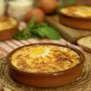 Espinacas con huevos a la crema