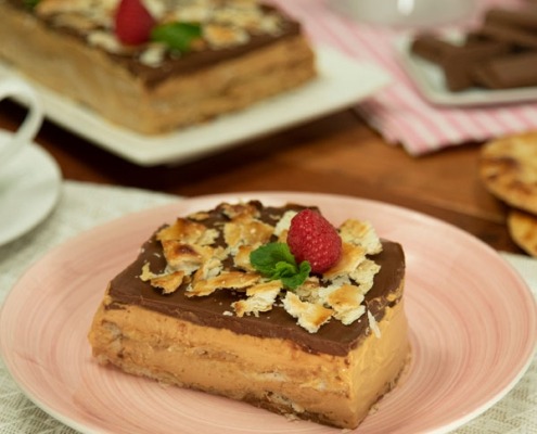 Tarta de la abuela con tortas de aceite