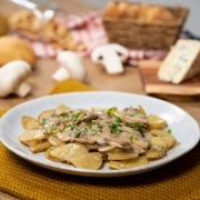 Patatas con champiñones a la gorgonzola