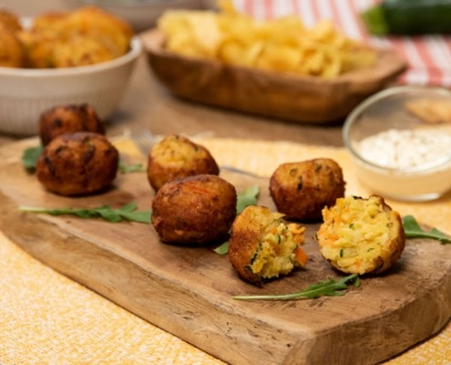 Bolitas de patata, calabacín y zanahoria