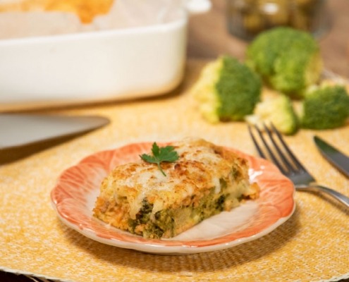 Pastel de brócoli y salmón