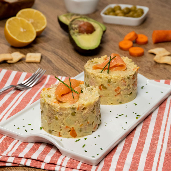 Ensaladilla con mayonesa de aguacate