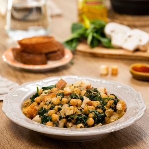 Garbanzos con espinacas y champiñones