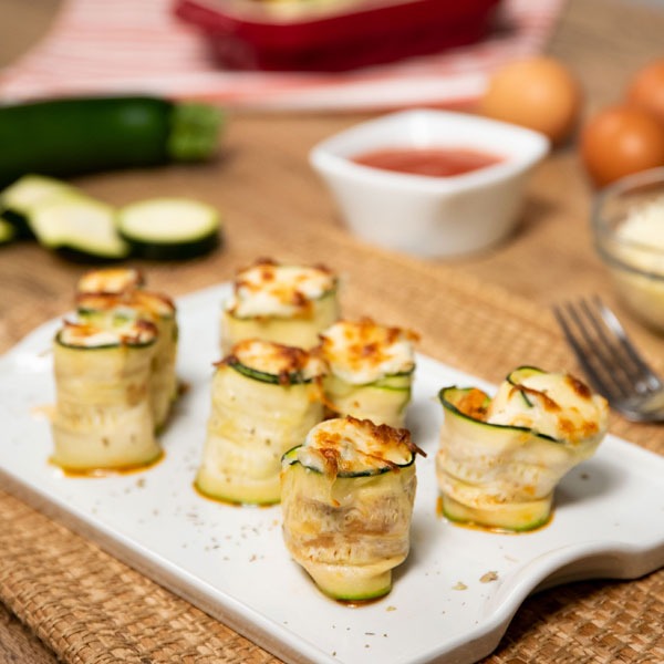 Rollitos de calabacín rellenos de atún