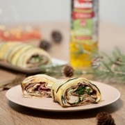 Rollo de calabacín relleno de gambas al ajillo