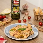 Receta casera de Pollo con salsa de pera y gorgonzola