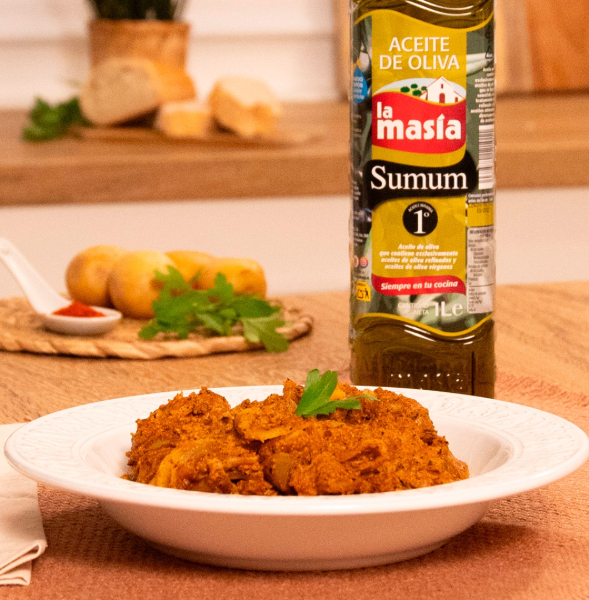 Receta casera de papas esparragás. Aceite de oliva Sumum La Masía